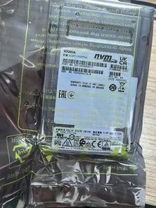 6,4TB SSD NVME U2 PCIE 4.0 KCD7IVUG6T40 CD7 3DWPD FIRMWRE 0107 Solid State Drive - Bild 1 von 2
