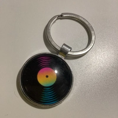 可爱彩虹复古乙烯唱片钥匙圈小饰品 ✨ 音乐音乐家 全新 — 第 1/4 张图片