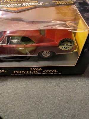 Pontiac GTO 1966 Borgoña 1:18 Ertl American Muscle exclusivo color fundido a presión Foto 1 de 4