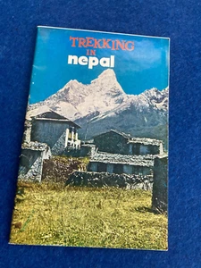 NEPAL guide MARCH 1975  ILLUSTRATED TREKKING GUIDE  1975  FORT PAGES - Picture 1 of 20