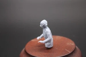 Peddinghaus-3 D Druck 1/35 35BW009 Bundeswehr Panzercrew Halbfigur Hände nach v