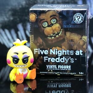 Funko Five Nights at Freddy's TOY CHICA 1/36 VHTF (Black Eyes No Beak)~NEW w Box