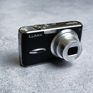 Panasonic Lumix DMC-FX01 6.0MP Digital Camera Leica Lens Black – Works – SD Card - Picture 1 of 13