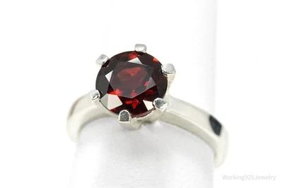 Vintage Sterling Silver Ring • Round Garnet Solitaire Gemstone Size 5 - Image 1 of 4