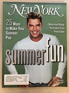 Ricky Martin New York June 28 - July 5, 1999 Celebrity Absolut Doonan Vg W/Label - Picture 1 of 3