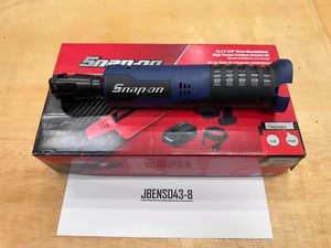 Snap-on Tools BLUE 3/8" Drive 14.4v High-Torque Cordless Ratchet Kit CTR862MBK2 - Picture 1 of 14