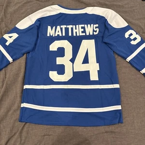 Camiseta deportiva para hombre Austin Matthews Toronto Maple Leafs azul grande - Imagen 1 de 6