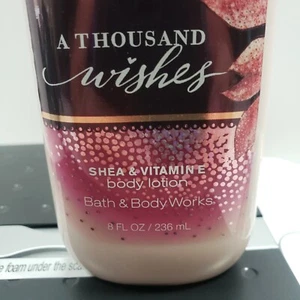 Loción corporal Bath & Body Works A Thousand Wishes 8 fl. oz 236 ml - Imagen 1 de 5
