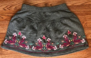 NWT Girl’s GYMBOREE Gray Skirt w/Floral Embroidery, Size S (5-6) - Picture 1 of 7