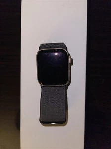 Apple Watch Series 4 40 mm oro rosa en caja - Imagen 1 de 3