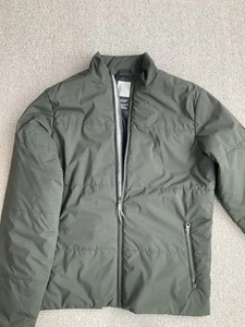 Vuori Jacket Mens Medium Green Echo Insulated Water Resistant Full Zip V535 - Picture 1 of 5