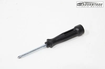12-25 AUDI A6 QUATTRO EMERGENCY WHEEL SPARE JACK TOOL SCREWDRIVER 8Z0012255 OEM - Image 1 of 4