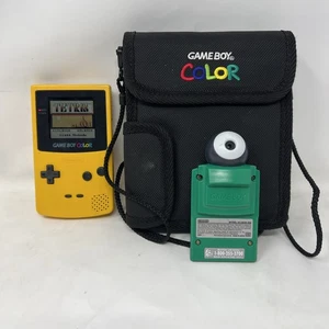Nintendo Game Boy Color Yellow Very Clean W/ Tetris Green Camera Carrying Case - Picture 1 of 10