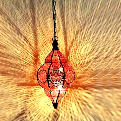 Lámpara turca marroquí de diseño vintage, lámpara de iluminación colgante de fijación de techo hecha a mano Foto 1 de 4