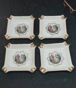 Antiguo juego de 4 mini ceniceros de porcelana Royal Vienna #1157L pareja de cortejo - Imagen 1 de 6
