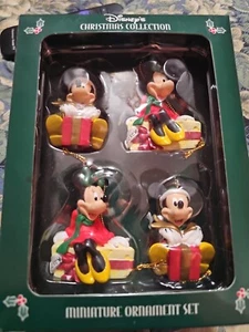 Disney's Christmas Collection: Miniature Ornament Set Mickey & Minnie Mouse  - Picture 1 of 4