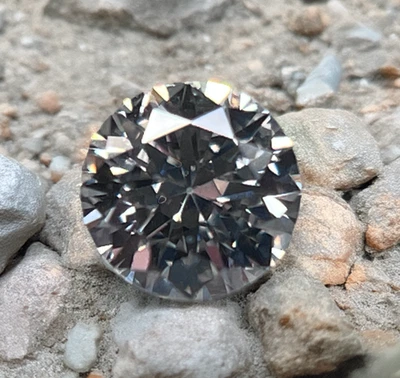 GIA Certified Round Brilliant .28 CT SI2 J Loose Genuine Earth Mined Diamond - Image 1 of 4