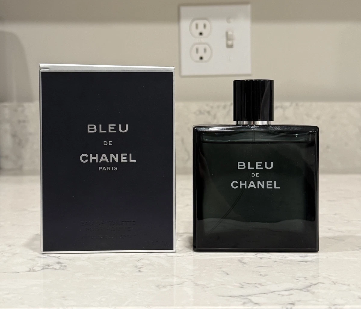 香水(男性用) BLEU DE CHANEL EDT 50ml BLEU DE CHANEL Eau de Toilette Spray - 1.7 FL. OZ. | CHANEL