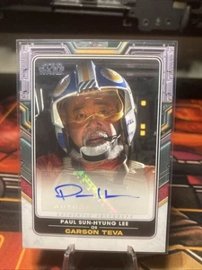 Paul Sun-Hyung Lee As Carson Teva - 2022 Topps Star Wars the Book of Boba... - Bild 1 von 2