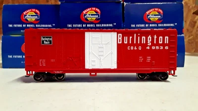 Athearn HO Scale Chicago, Burlington & Quincy 40' Grain Box Car 49536 (AA-185 - Image 1 of 4