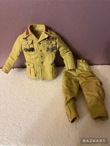 Custom Uniformjacke im Maßstab 1:6 für Generaloberst aus dem Zweiten Weltkrieg. Hochdekoriert - Bild 1 von 3