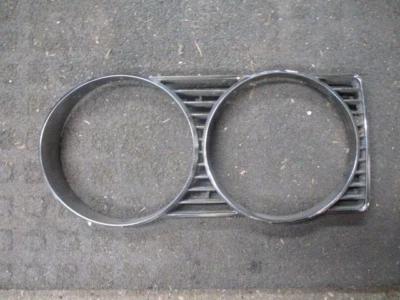 Lincoln Continental 1967 bisel de ajuste de faros derecho (paso) lado C7VB-13052-RH IK Foto 1 de 4