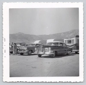 Casa rodante Cadillac 1958 auto de viaje cámper furgoneta, foto de viaje vintage 1958 - Imagen 1 de 2