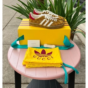 GUCCI x Adidas Gazelle GG Brown & Red Canvas Lace Up Sneakers NEW w/Box Sz. 6 - Picture 1 of 16