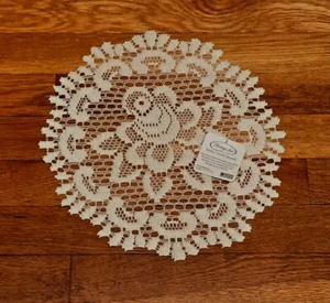Heritage Lace Rose 12" Round - Picture 1 of 2