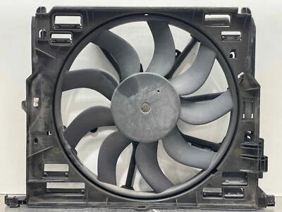 2011 BMW 535i OEM Engine Radiator Cooling Fan Assembly 89K 67327594611 2012-2016 - Изображение 1 из 4