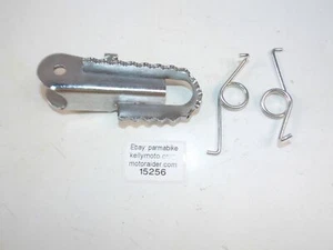 1982-1983 BETA CR 250 500 FRAME CHASSIS RIGHT FOOT PEG + RH LH SPRINGS VINTAGE - Bild 1 von 4