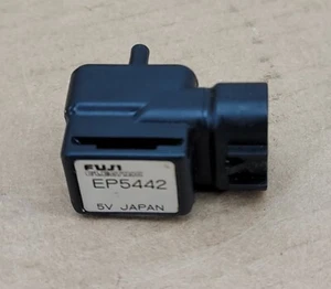 115/140/150/200 HP Suzuki Air Pressure Sensor Assembly 1987-2003 18590-94600 - Foto 1 di 10