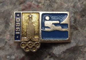 1980 Moscow Russia Summer Olympic Motif Games Sailing Yachting Boat Pin Badge - Picture 1 of 1