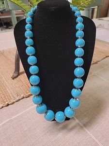 Vintage große klobige blaue runde Perlen Graduierung Halskette mit silberfarbenem Akzent - Bild 1 von 4