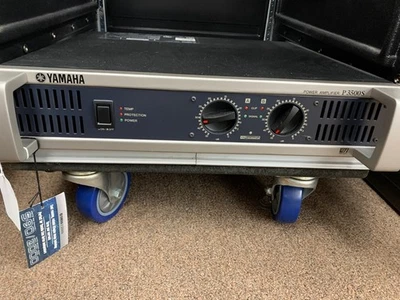Yamaha 3500S Power Amplifier 390 watts x 2 at 8 ohms PLUS Hosa Cable - Image 1 of 4