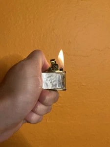 Vintage Marhill Mother Of Pearl Lighter - Picture 1 of 4