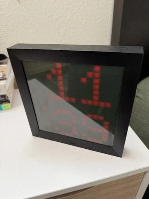 Divoom Pixoo LED Pixel Art 16x16 Frame Smart Digital Display for Wall Art - Image 1 of 4