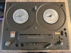 Grabadora de cinta vintage Tandberg 1600X carrete a carrete - piezas o reparación *ENVÍO RÁPIDO* - Imagen 1 de 12