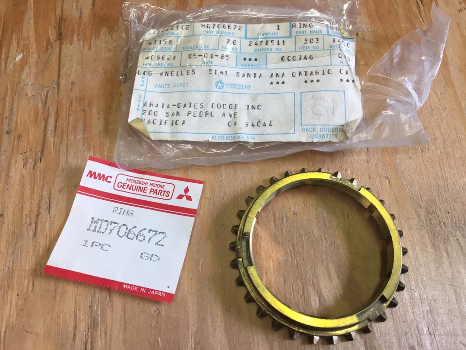 Dodge Colt 1984-88 como nuevo Mitsubishi (Mopar) transmisión manual engranaje Syncro MD706672 Foto 1 de 1