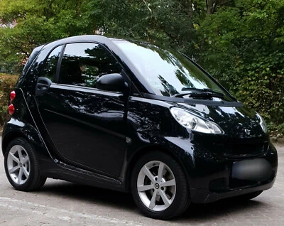 SMART FORTWO PASSION / TÜV+AU NEU / AUTOM / PANO / SITZH - Bild 1 von 4