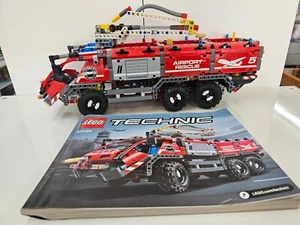 LEGO® TECHNIC 42068 FLUGHAFEN LÖSCHFAHRZEUG INKL. ANLEITUNG | AIRPOT RESCUE TEAM - Bild 1 von 8