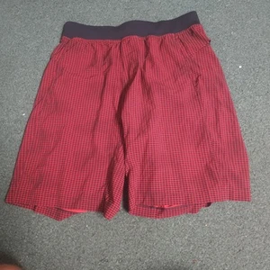 Lululemon Men's Black Elastic Waist Pull On Red Athletic Shorts Size Large - Picture 1 of 3