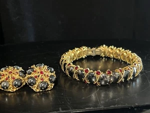 Alice Caviness Bracelet And Earring Set - Picture 1 of 5