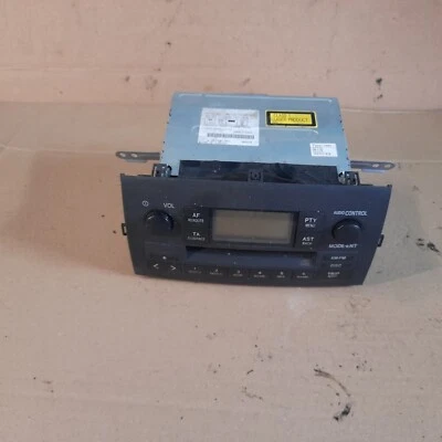 Toyota Corolla Verso Autoradio Radio CD 8612013060B0  86120-13060 - Bild 1 von 4