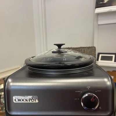CrockPot 2.5 Quart Round Slow Low Cooker Gray SCCPMD2-CH W/ LID Holiday Cooking - Image 1 of 4