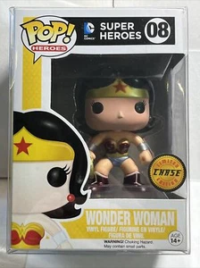 2014 Funko Pop Wonder Woman CHASE # 08 Retired Vaulted Free New Protector! - Picture 1 of 6