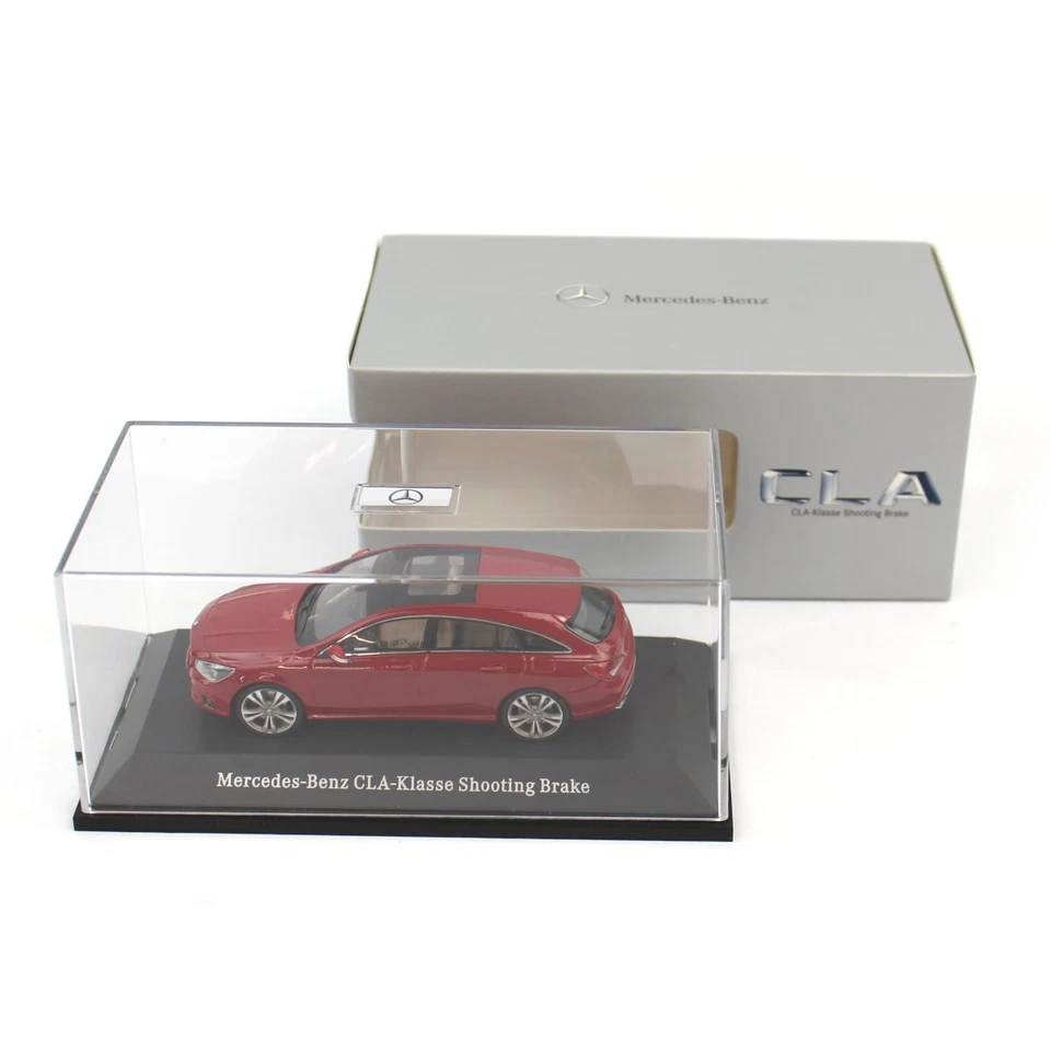 Mercedes-Benz Modellauto 1:43 PKW CLA X117 Shooting Brake Rot B66960349 - Bild 1 von 4