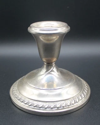 Candelabro vintage Rogers de plata de ley reforzado con peso - 334 gramos Foto 1 de 4