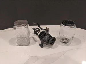 Arcade Crystal # 3 Cast Iron Wall Mount Coffee Grinder W/ Coffee Storage Jar - Picture 1 of 9