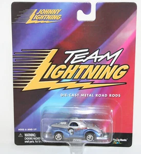 2000 Team Johnny Lightning Three Stooges Diecast 1/64 MO Howard 41 Willys Coupe - Bild 1 von 5